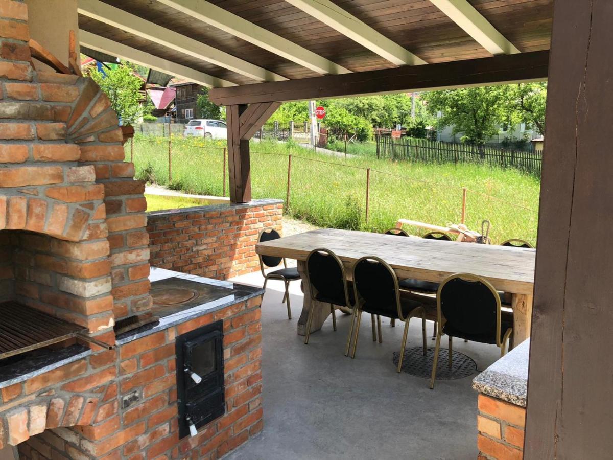 Pensiunea Exedra Hotel Borşa Buitenkant foto